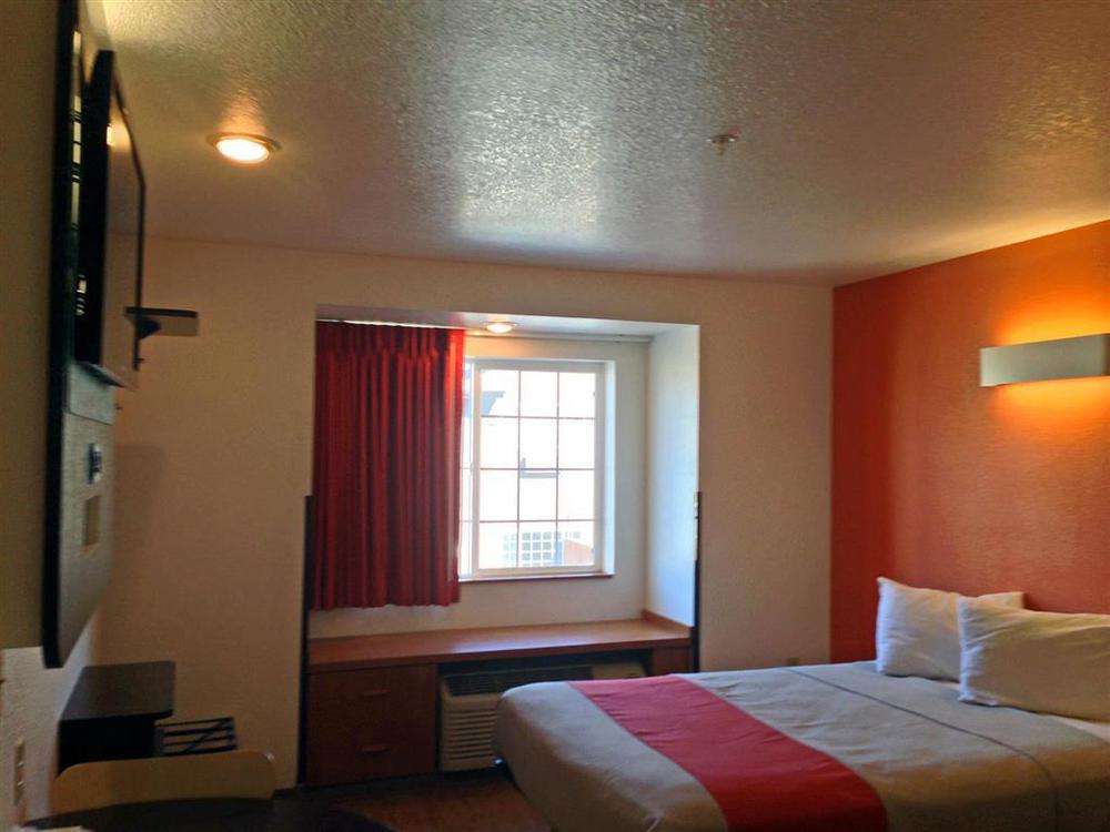 Motel 6-Meridian, Id - Boise W Room photo
